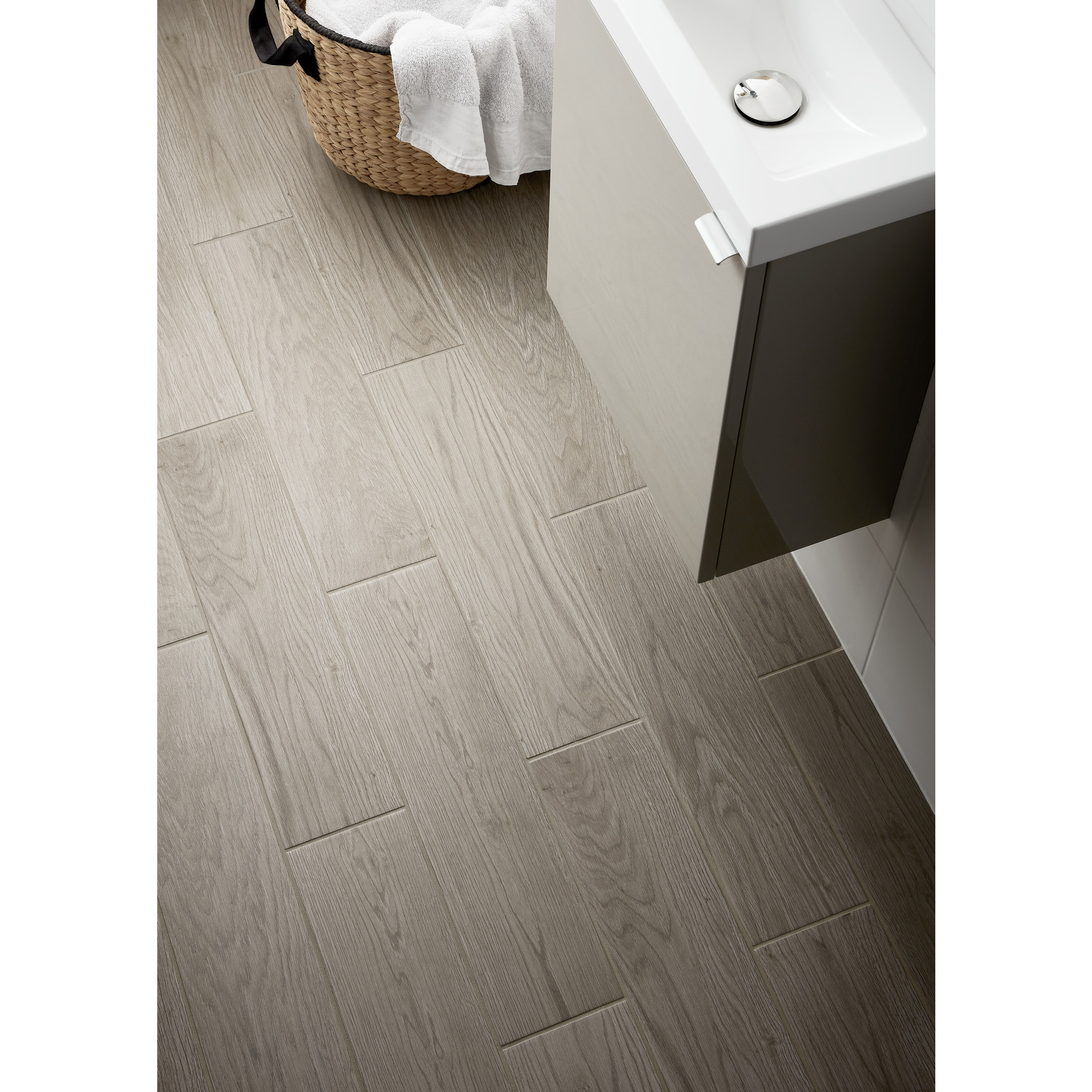 Arrezo Floor Tile 15*60